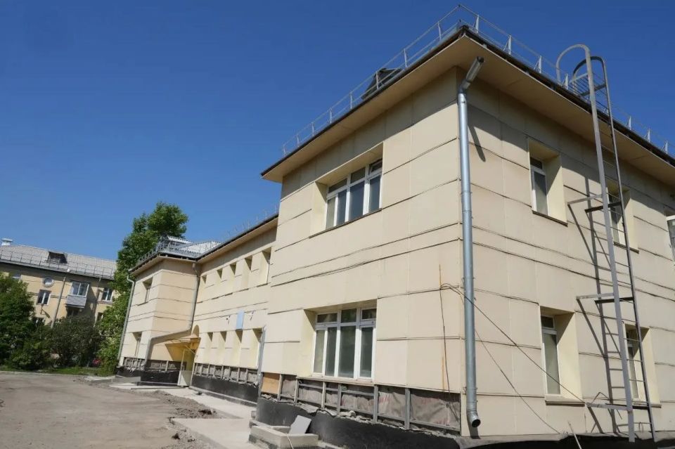 Глава Красноярска проверил благоустройство и ремонты в Свердловском районе Глава Красноярска проверил благоустройство и ремонты в Свердловском районе