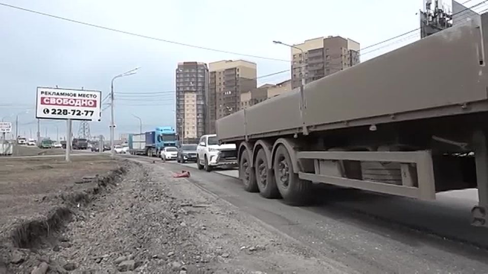 ГУБЕРНАТОР ОТВЕТИЛ НА ВОПРОСЫ ЖИТЕЛЕЙ КРАЯ