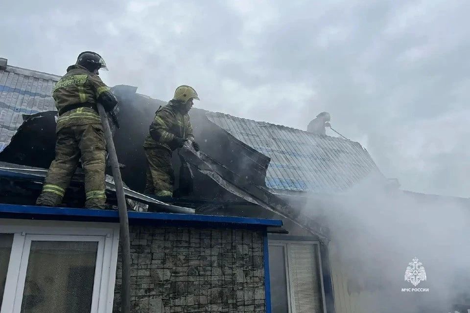 В Красноярском крае за сутки потушили 14 пожаров, погиб один человек