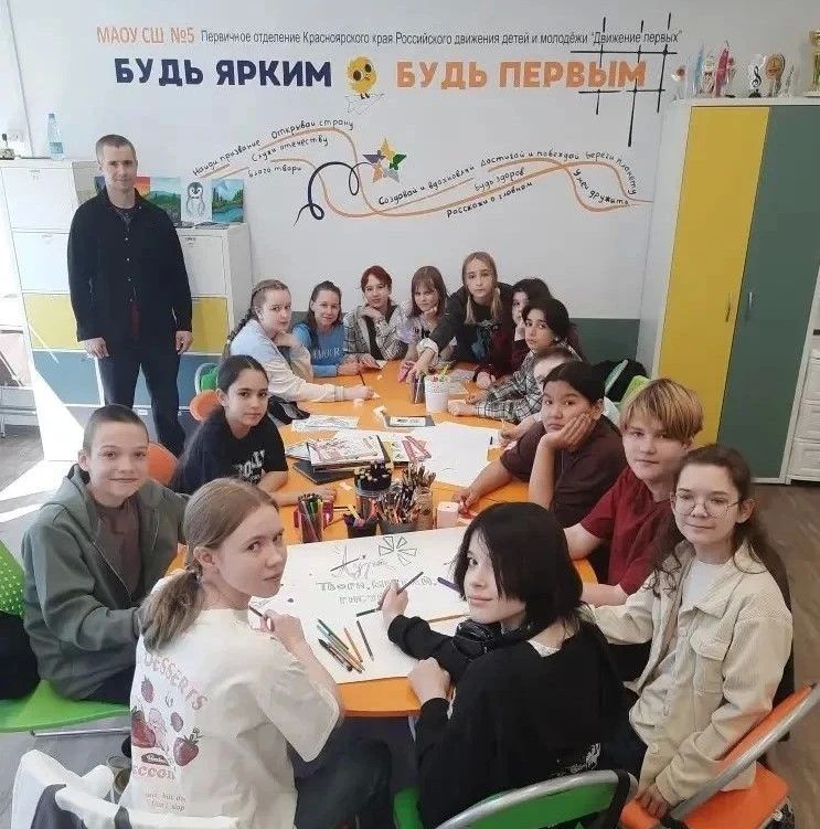 1 июня у многих членов территориальных и участковых избирательных комиссий края насыщенный праздничными событиями день