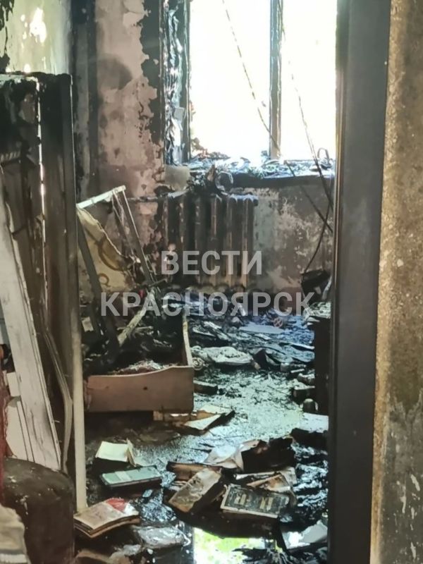 На улице Читинской в Красноярске произошел пожар На улице Читинской в Красноярске произошел пожар