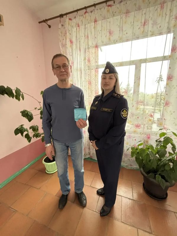 Накануне Международного дня защиты детей сотрудники Исправительного центра №1 оказали благотворительную помощь воспитанникам Дома ребенка № 1 г. Ачинска