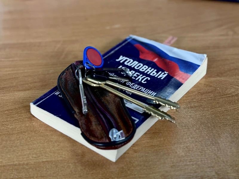 В Красноярске будут судить мужчину, который прописал у себя в квартире 24 иностранных гражданина