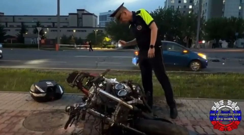 В Красноярске рядом с СФУ погиб 38-летний мотоциклист