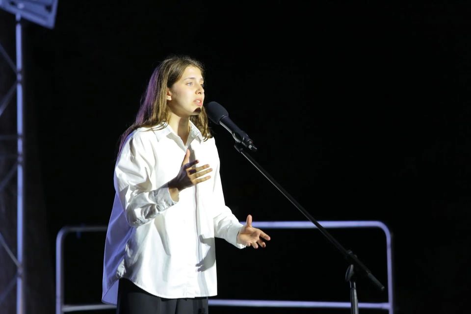 Школьница из Красноярска выступила на Красной площади