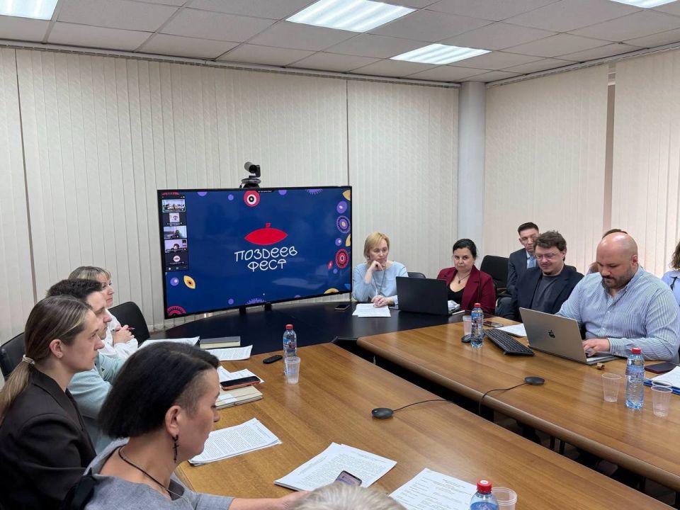 Провели оргкомитет фестиваля современного искусства «ПОЗДЕЕВ ФЕСТ» Провели оргкомитет фестиваля современного искусства «ПОЗДЕЕВ ФЕСТ»