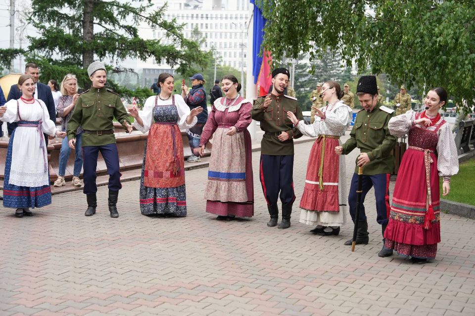 Красноярск празднует День города Красноярск празднует День города