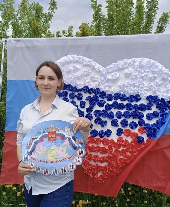 Делимся интересными кадрами от наших коллег о том, как отмечают День России в разных городах и районах края Делимся интересными кадрами от наших коллег о том, как отмечают День России в разных городах и районах края