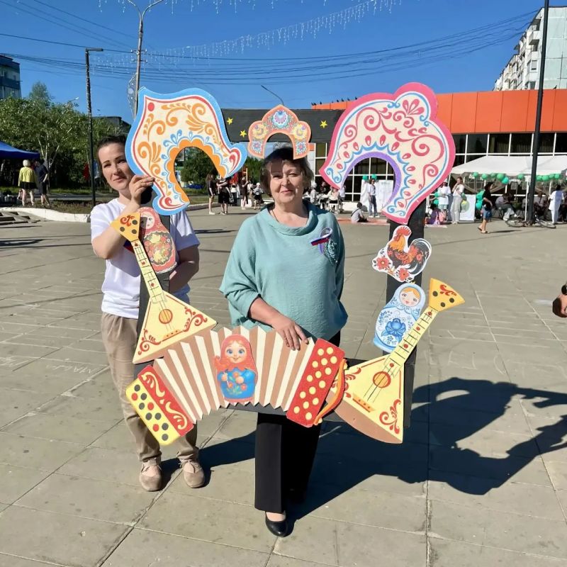 Кодинск ярко и душевно отметил День России! Кодинск ярко и душевно отметил День России!