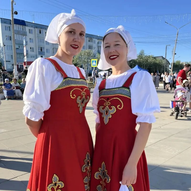 Кодинск ярко и душевно отметил День России! Кодинск ярко и душевно отметил День России!