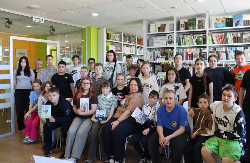 Юные читатели города Бородино встретились с писателями из Москвы и Красноярска