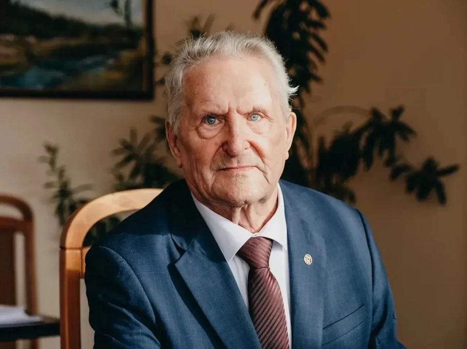 Памяти Николая Александровича Сурина