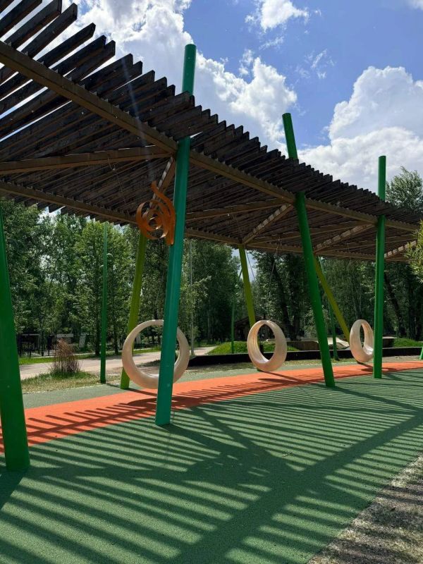 В Татышев-парке после обновления открылась детская площадка «Малый Татышев» В Татышев-парке после обновления открылась детская площадка «Малый Татышев»
