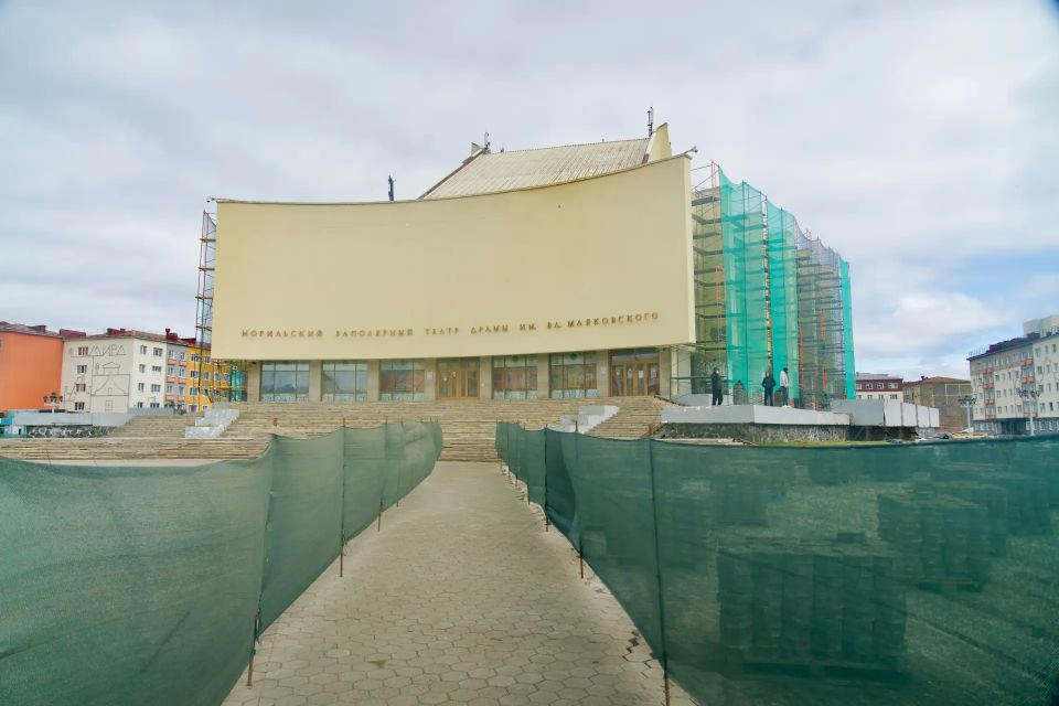 Заместители Председателя СФ Николай Журавлёв и Инна Святенко посетили Норильск с рабочей поездкой, посвящённой мониторингу реализации Комплексного плана социально-экономического развития города до 2035 года Заместители Председателя СФ Николай Журавлёв и Инна Святенко посетили Норильск с рабочей поездкой, посвящённой мониторингу реализации Комплексного плана социально-экономического развития города до 2035 года