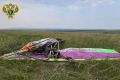 На юге Красноярского края мужчина, управлявший самодельным паралетом, выпал из него во время полета