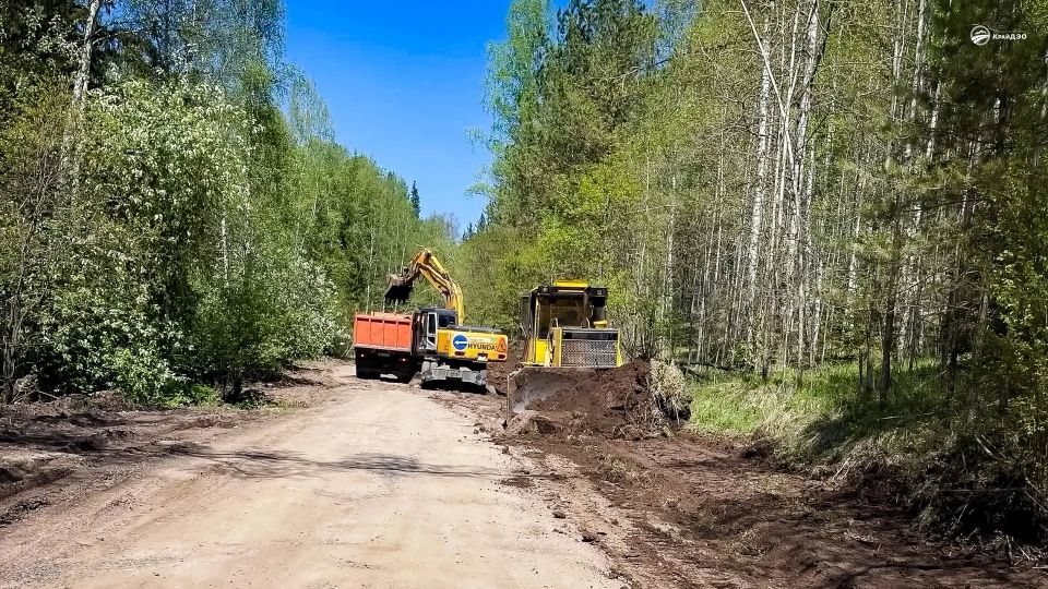 На дороге Маганск — Камас — ст. Сорокино — М-53 «Байкал» (участок км 10+260 — км 17+520) ведутся дорожные работы На дороге Маганск — Камас — ст. Сорокино — М-53 «Байкал» (участок км 10+260 — км 17+520) ведутся дорожные работы