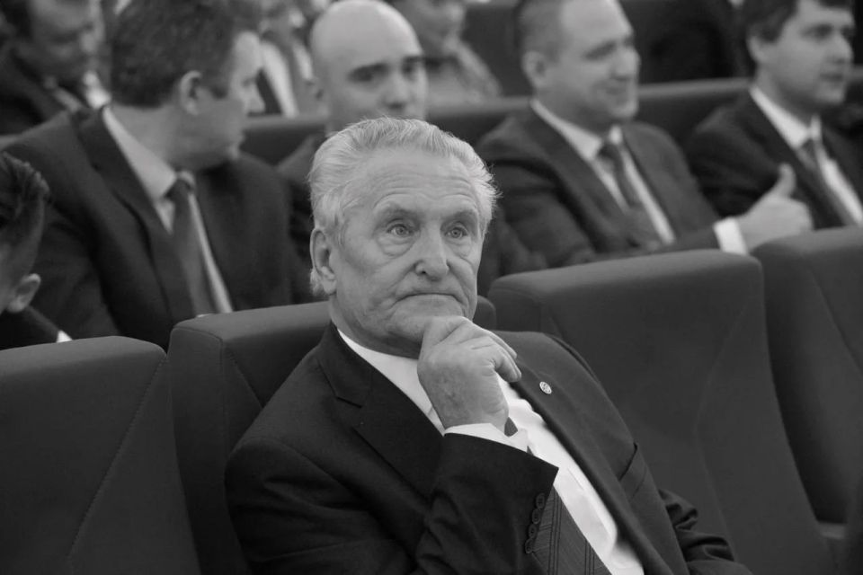 В Красноярске пройдет прощание с почетным гражданином края Николаем Суриным