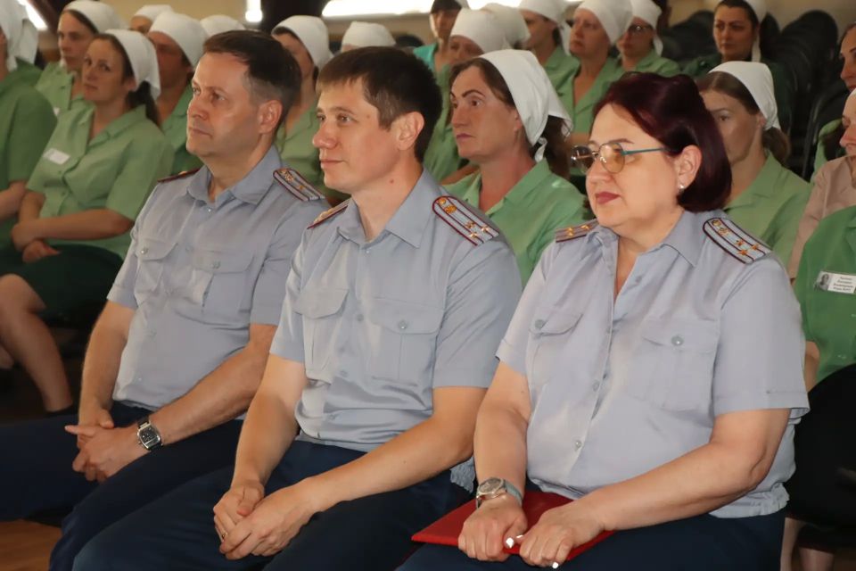 В красноярской женской колонии №22 отметили День легкой промышленности В красноярской женской колонии №22 отметили День легкой промышленности