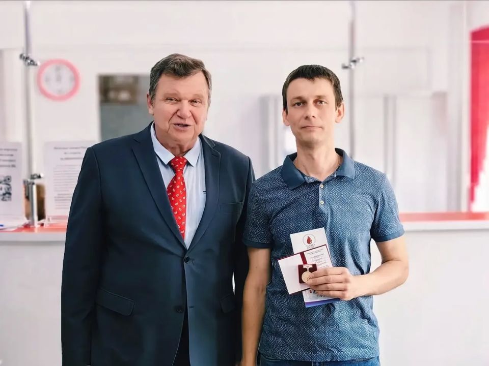 В Ачинске стало на одного Почетного донора России больше! В Ачинске стало на одного Почетного донора России больше!