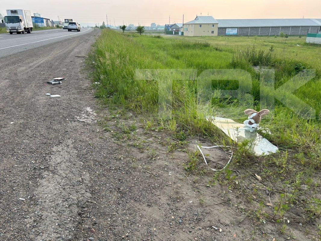 Ищут свидетелей ДТП. «17.06.2026 примерно в 22:20-22:40 случилось ДТП на трассе в сторону с.Вознесенка. Ищем свидетелей аварии – тех, кто проезжал этот участок или видел происшествие. Если у вас есть видео с...