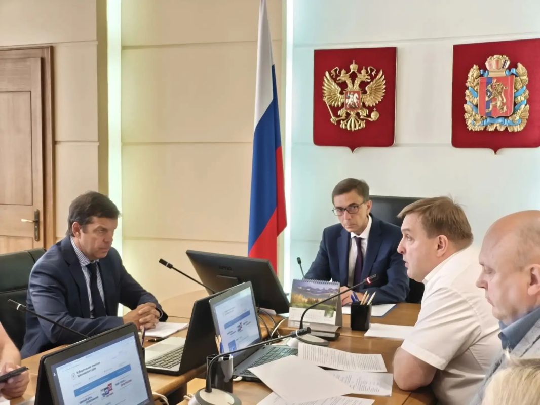 «От новелл законодательства до цифровых сервисов: семинар крайизбиркома для представителей партий» «От новелл законодательства до цифровых сервисов: семинар крайизбиркома для представителей партий»
