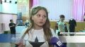 Батюшка из Рыбинского округа обучает детей фланкировке