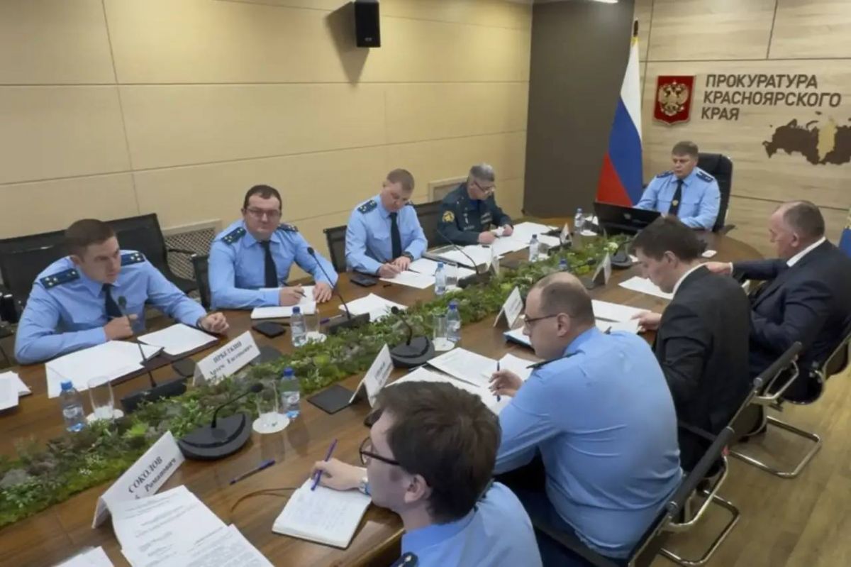 По поручению заместителя Генерального прокурора Российской Федерации Сергея Зайцева проведены межведомственные совещания по вопросам прохождения пожароопасного периода в Красноярском крае и Иркутской области По поручению заместителя Генерального прокурора Российской Федерации Сергея Зайцева проведены межведомственные совещания по вопросам прохождения пожароопасного периода в Красноярском крае и Иркутской области