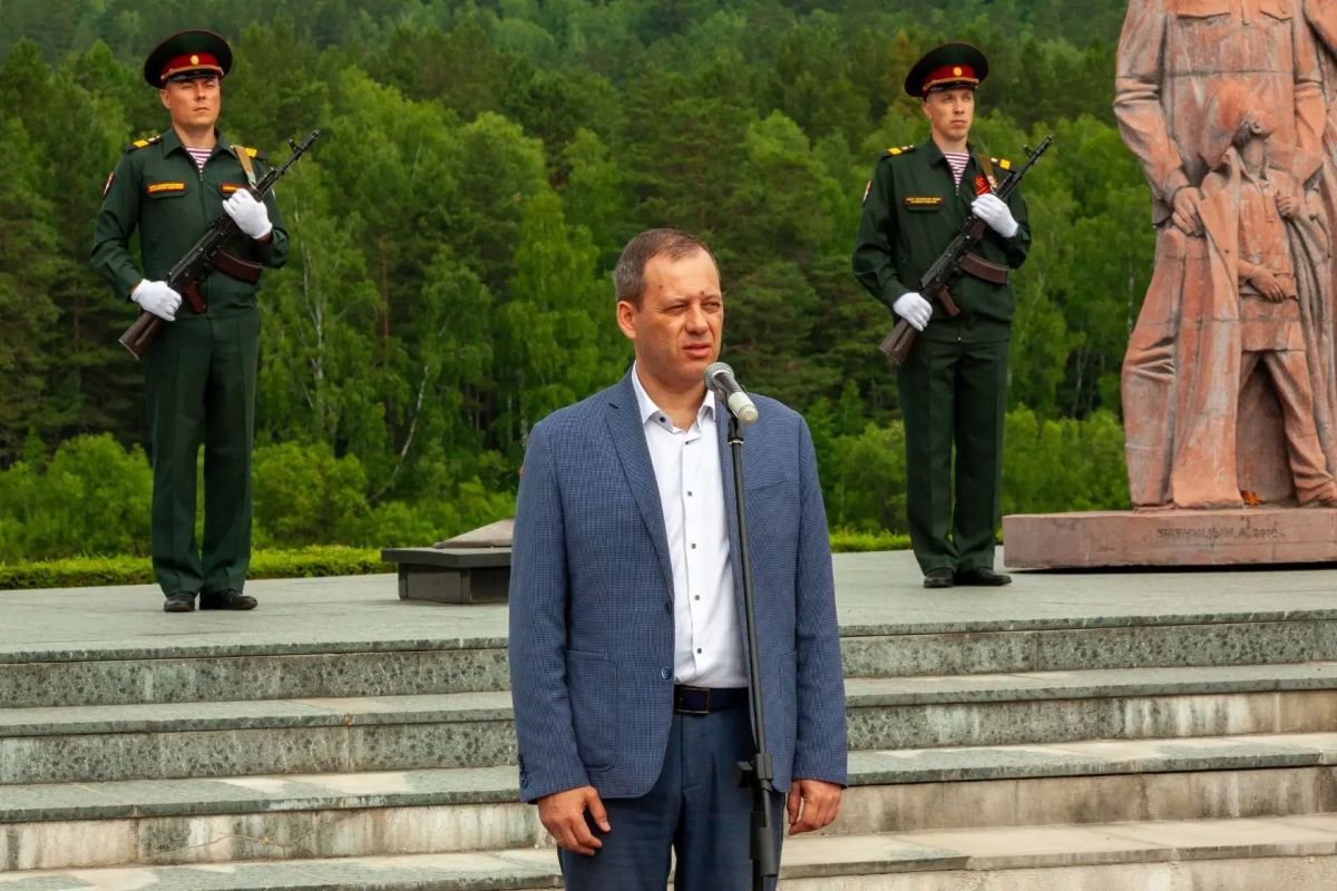 Зеленогорск помнит. Зеленогорцы возложили цветы к стеле Победы в п. Орловка и к обелиску воинам Великой Отечественной войны на набережной Зеленогорск помнит. Зеленогорцы возложили цветы к стеле Победы в п. Орловка и к обелиску воинам Великой Отечественной войны на набережной