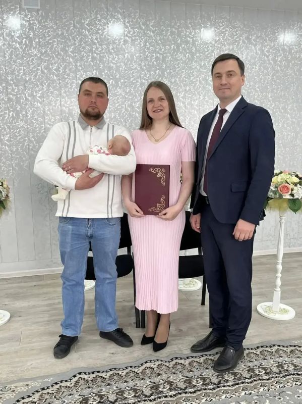 В Уярском районе ценят крепкие семьи и радостные события!
