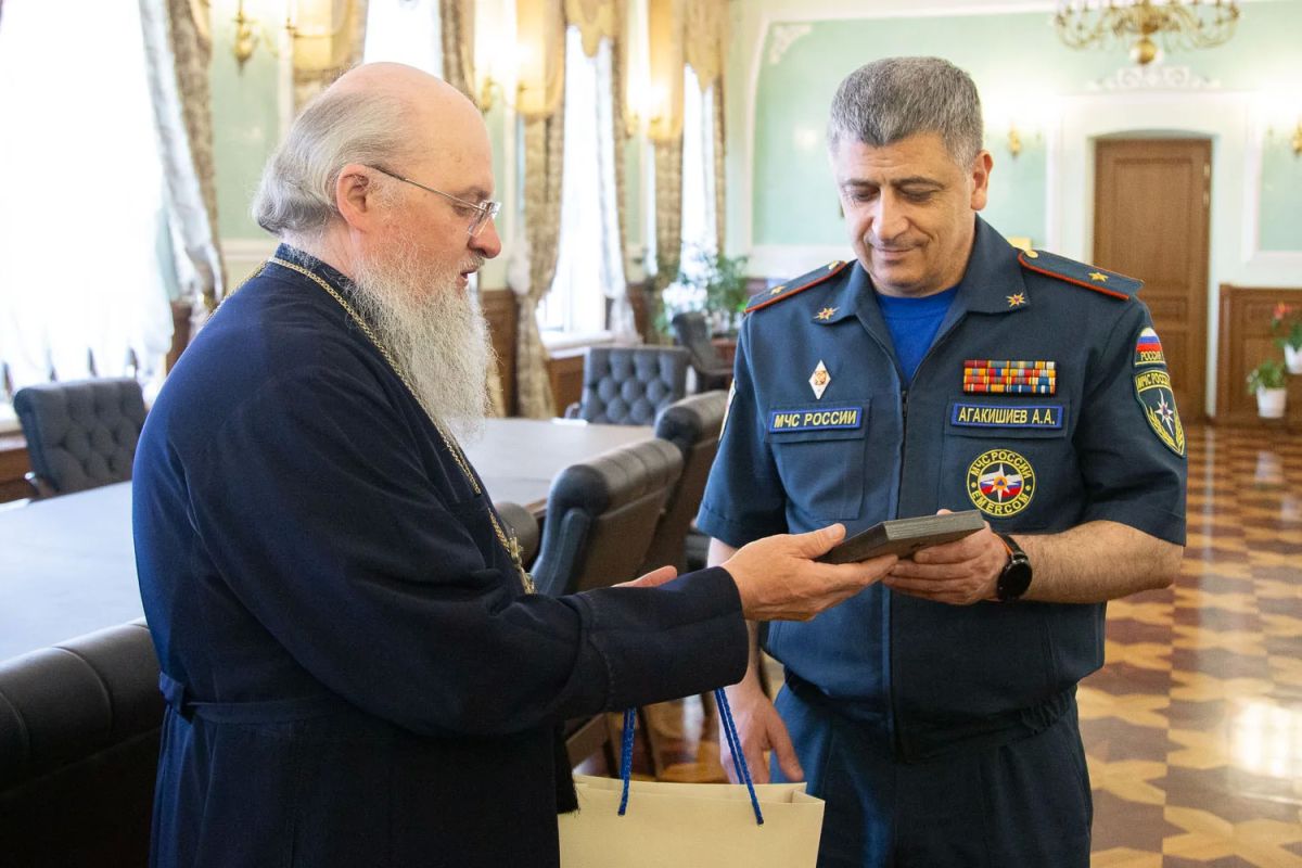Начальник Главного управления встретился с митрополитом Красноярским и Ачинским Начальник Главного управления встретился с митрополитом Красноярским и Ачинским