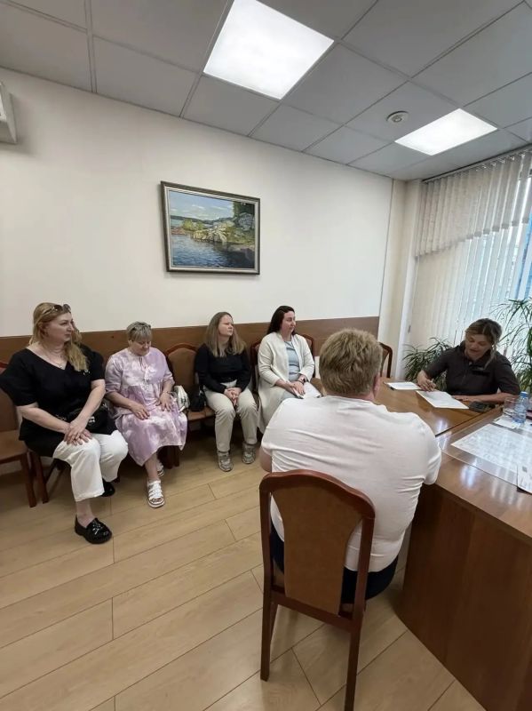 Будни депутатов краевого парламента наполнены встречами с жителями и решением насущных вопросов региона Будни депутатов краевого парламента наполнены встречами с жителями и решением насущных вопросов региона