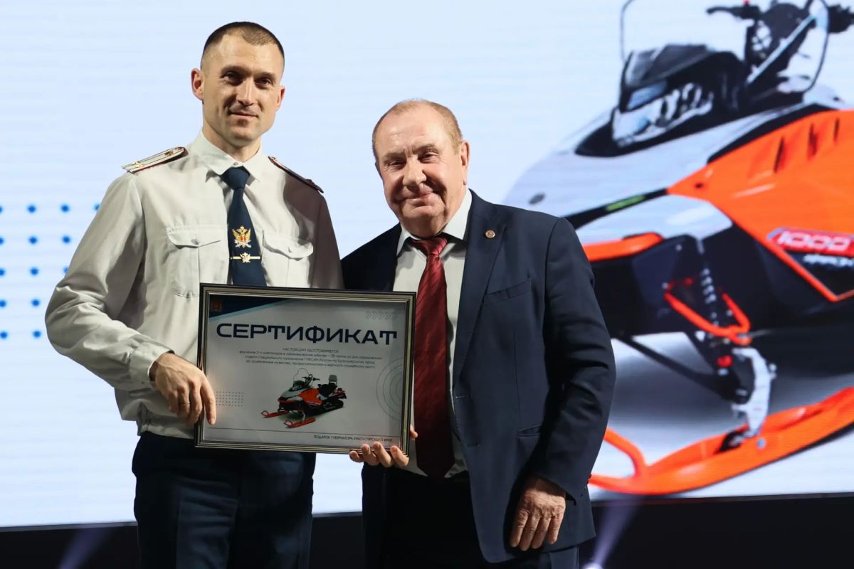 Правительство Красноярского края передало пенитенциарному ведомству региона новую автомобильную и специальную технику