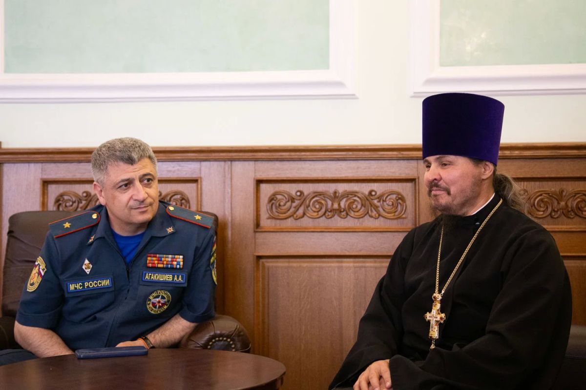 Начальник Главного управления встретился с митрополитом Красноярским и Ачинским Начальник Главного управления встретился с митрополитом Красноярским и Ачинским