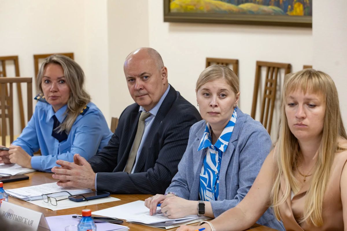 Виталий Дроздов: До запуска экотехнопарков краю нужны оперативные решения Виталий Дроздов: До запуска экотехнопарков краю нужны оперативные решения