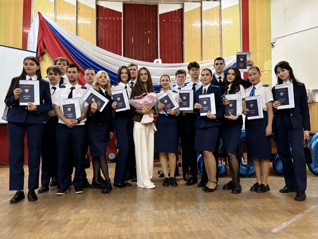 Около 300 новых специалистов пополнили авиационную отрасль Красноярского края