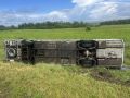 Ребенок и взрослый пострадали в ДТП с детским автобусом в Минусинском округе Красноярского края, сообщает ГУ МВД по региону