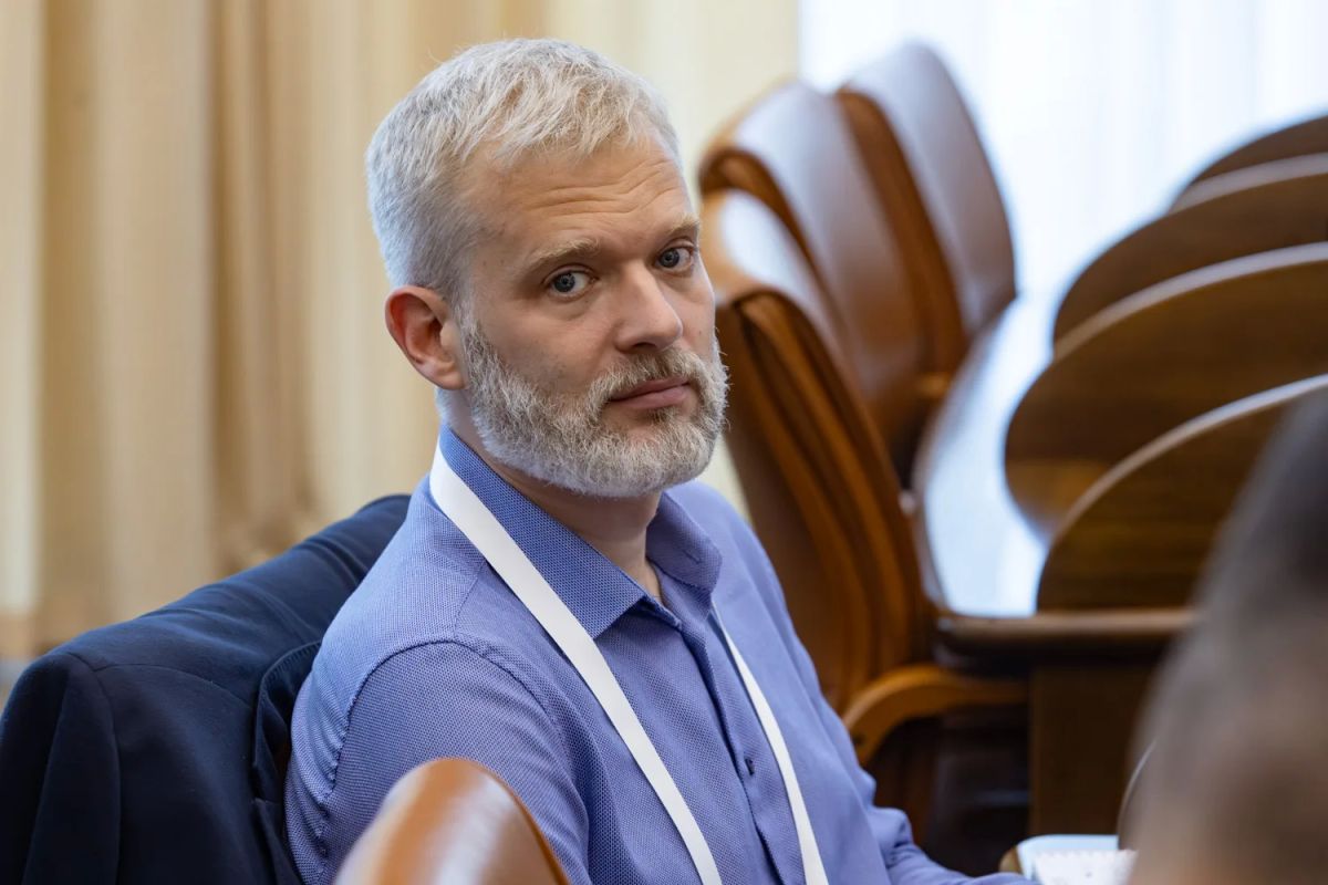Краевые парламентарии встретились с участниками программы «Время героев» Краевые парламентарии встретились с участниками программы «Время героев»