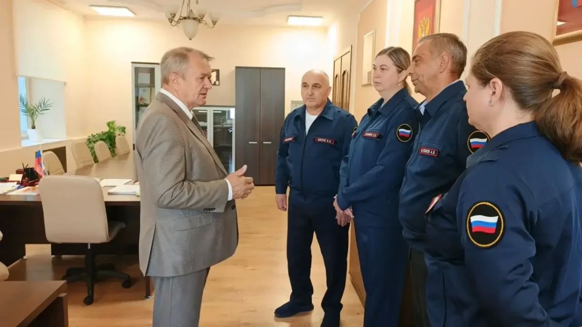 В Емельяновском округе приступил к работе новый отдел муниципального контроля В Емельяновском округе приступил к работе новый отдел муниципального контроля