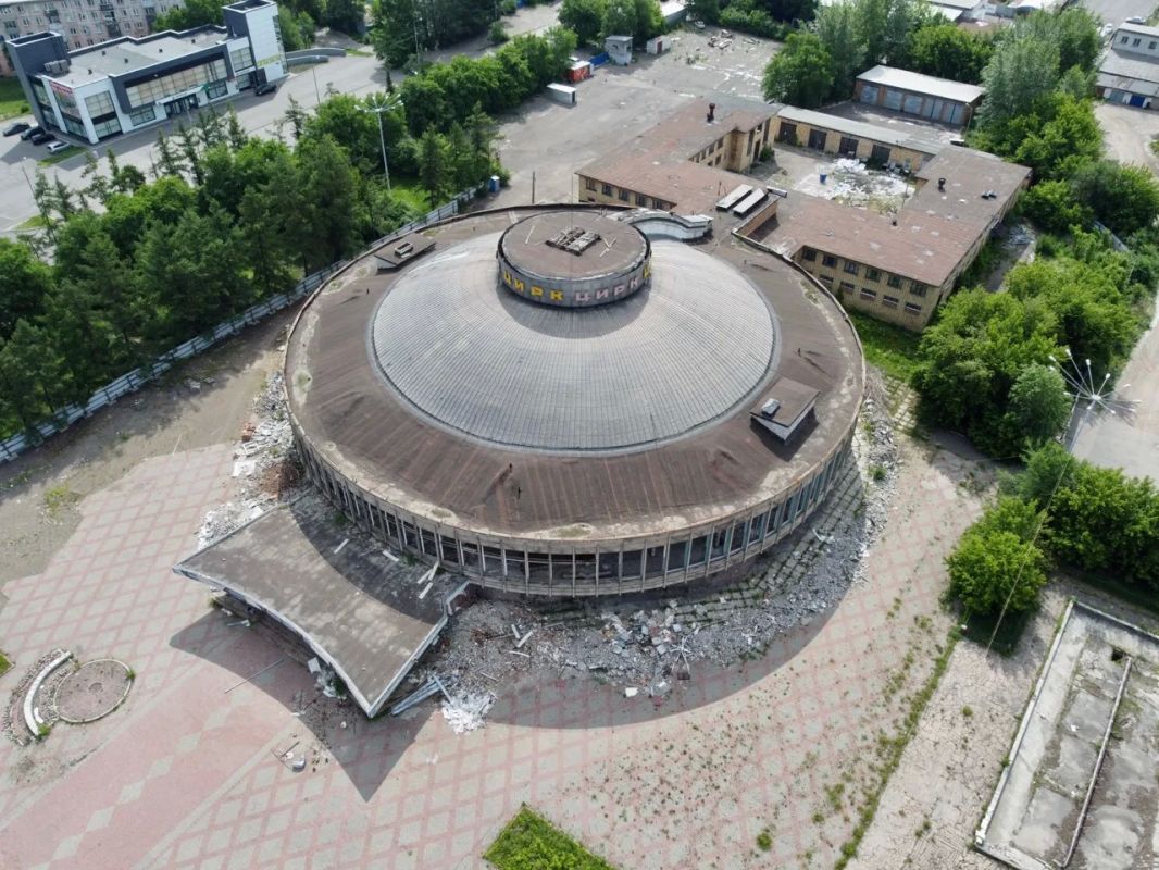 Цирк откроется не раньше 2030 года