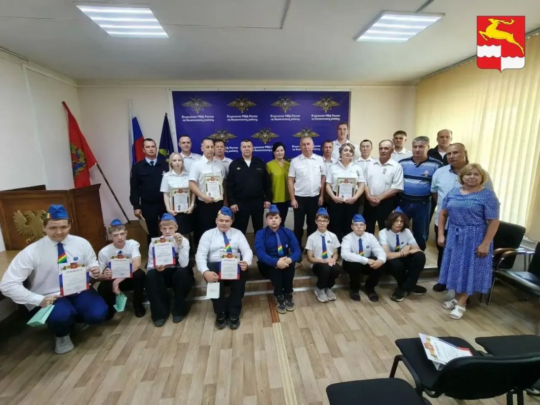 Служба, достойная наград и детских улыбок