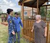 Сотрудники КП-48 оказали помощь ветерану Великой Отечественной войны в благоустройстве придомовой территории