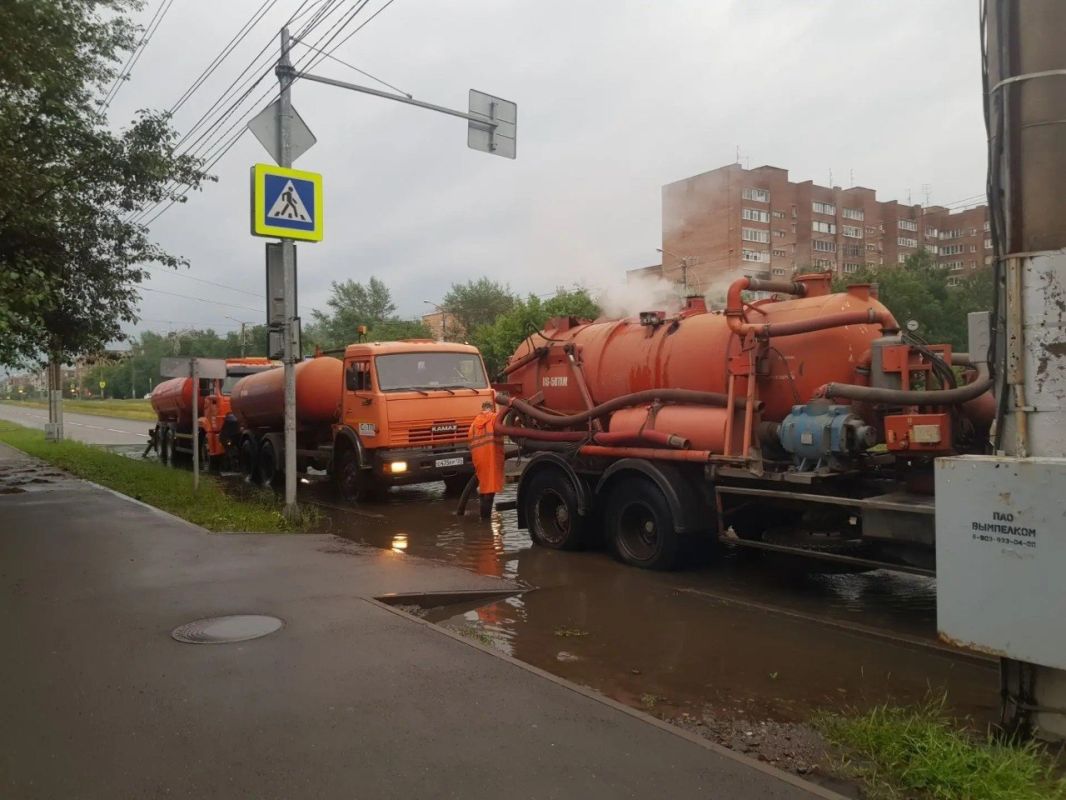 Как себя чувствуют дороги под Зыковским мостом, на ул. Семафорная под путепроводом и на ул. Грунтовая после сильного дождя? Как себя чувствуют дороги под Зыковским мостом, на ул. Семафорная под путепроводом и на ул. Грунтовая после сильного дождя?