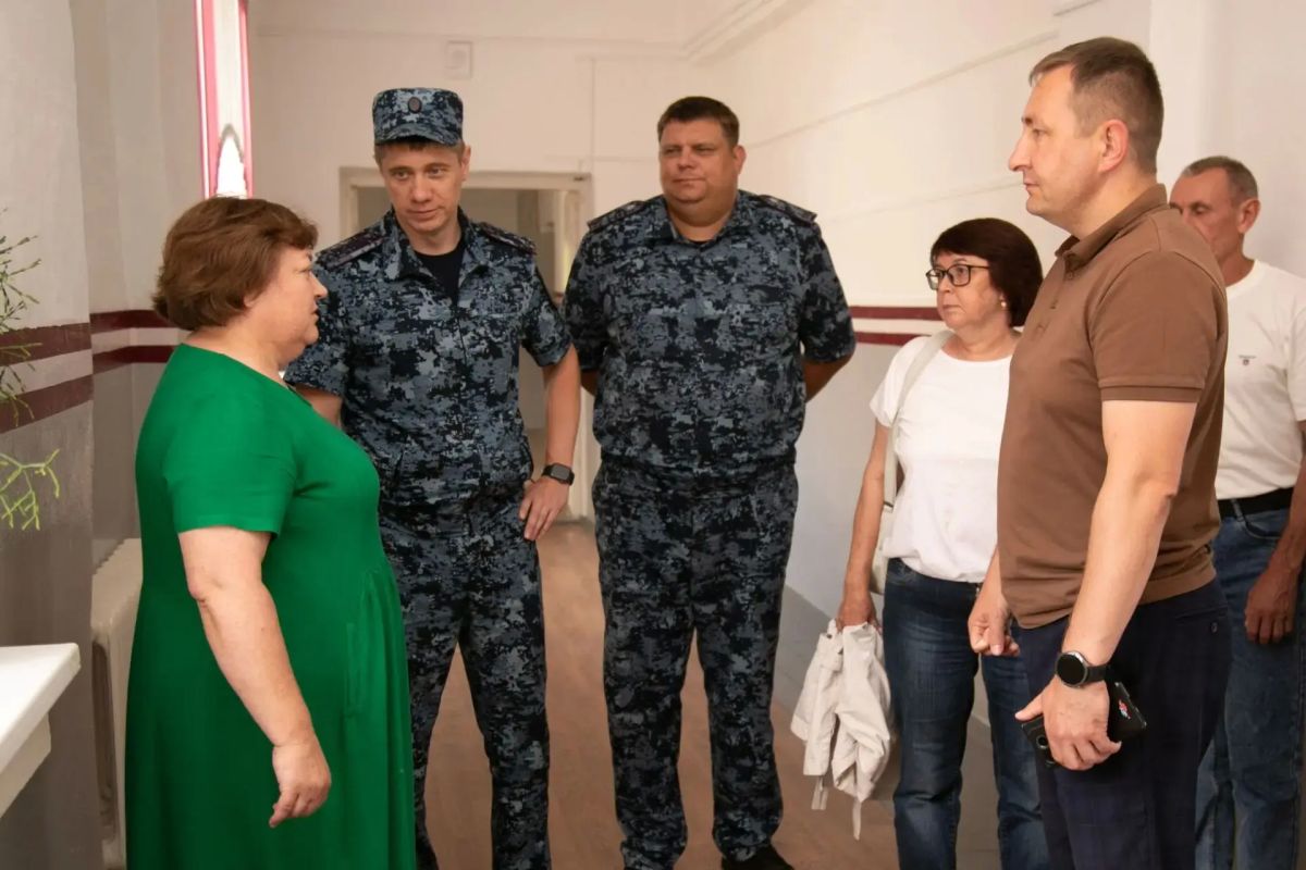 В ИК-24 прошла двухдневная рабочая встреча представителей руководящего состава ГУФСИН и администрации Тайшетского муниципального округа В ИК-24 прошла двухдневная рабочая встреча представителей руководящего состава ГУФСИН и администрации Тайшетского муниципального округа