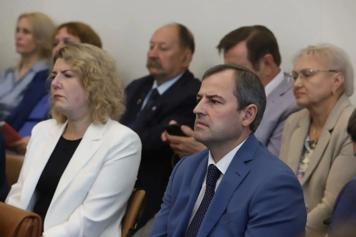 Владимир Бахарь возглавил Счетную палату края