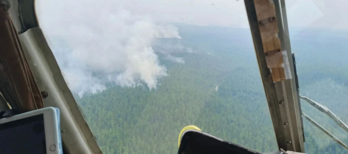 Лесопожарную группировку в Туруханском округе существенно усилили за счет лесных пожарных, которых передислоцировали с ликвидированных пожаров в Енисейском округе Лесопожарную группировку в Туруханском округе существенно усилили за счет лесных пожарных, которых передислоцировали с ликвидированных пожаров в Енисейском округе