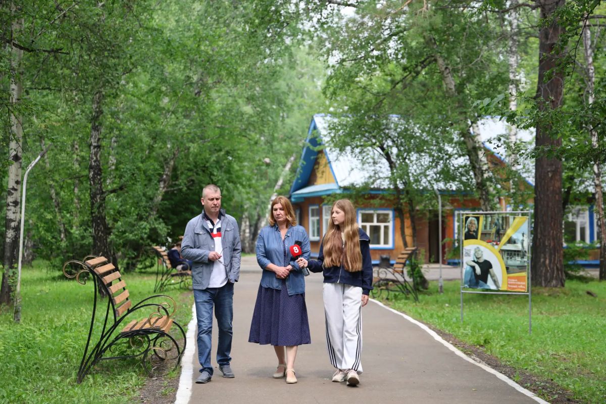 Депутат Красноярского городского совета, генеральный директор телекомпании «8 канал - Красноярский край» Иван Головкин побывал в детском лагере ГУФСИН России по Красноярскому краю «Республика Солнечная»