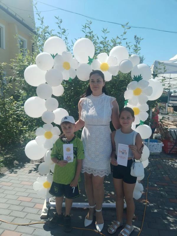 В последние дни все мероприятия, проводимые в учреждениях соцобслуживания, были наполнены особой семейной атмосферой В последние дни все мероприятия, проводимые в учреждениях соцобслуживания, были наполнены особой семейной атмосферой