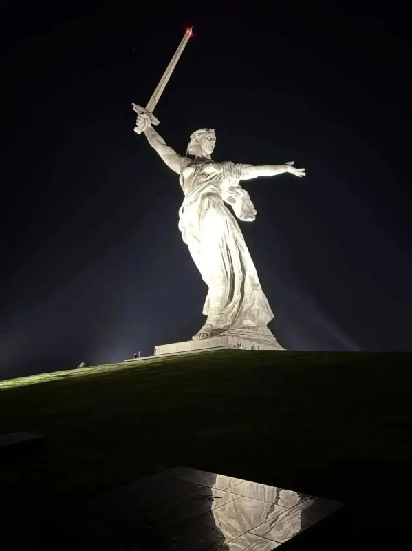 ТРИУМФ КРАСНОЯРСКИХ КАДЕТОВ ТРИУМФ КРАСНОЯРСКИХ КАДЕТОВ