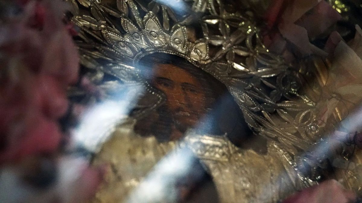 Передвижная выставка «Бабушкина икона» открылась в храме святых первоверховных апостолов Петра и Павла в Барабанове Передвижная выставка «Бабушкина икона» открылась в храме святых первоверховных апостолов Петра и Павла в Барабанове
