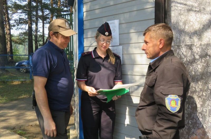 В палаточном лагере «Чайка» под Канском проверили, как отдыхают и защищены дети в разгар летнего сезона! В палаточном лагере «Чайка» под Канском проверили, как отдыхают и защищены дети в разгар летнего сезона!